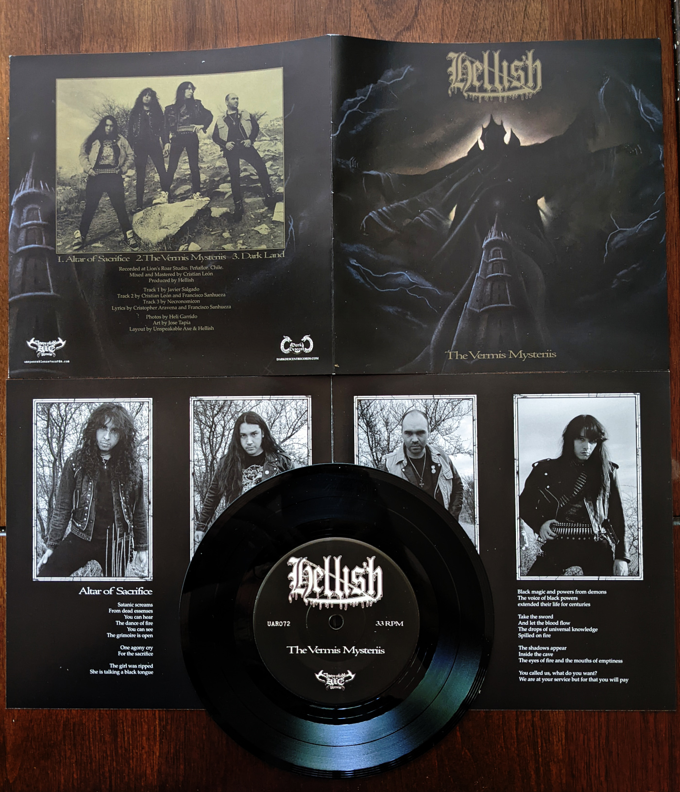 Hellish - The Vermis Mysteriis 7" (Black Vinyl) - Click Image to Close